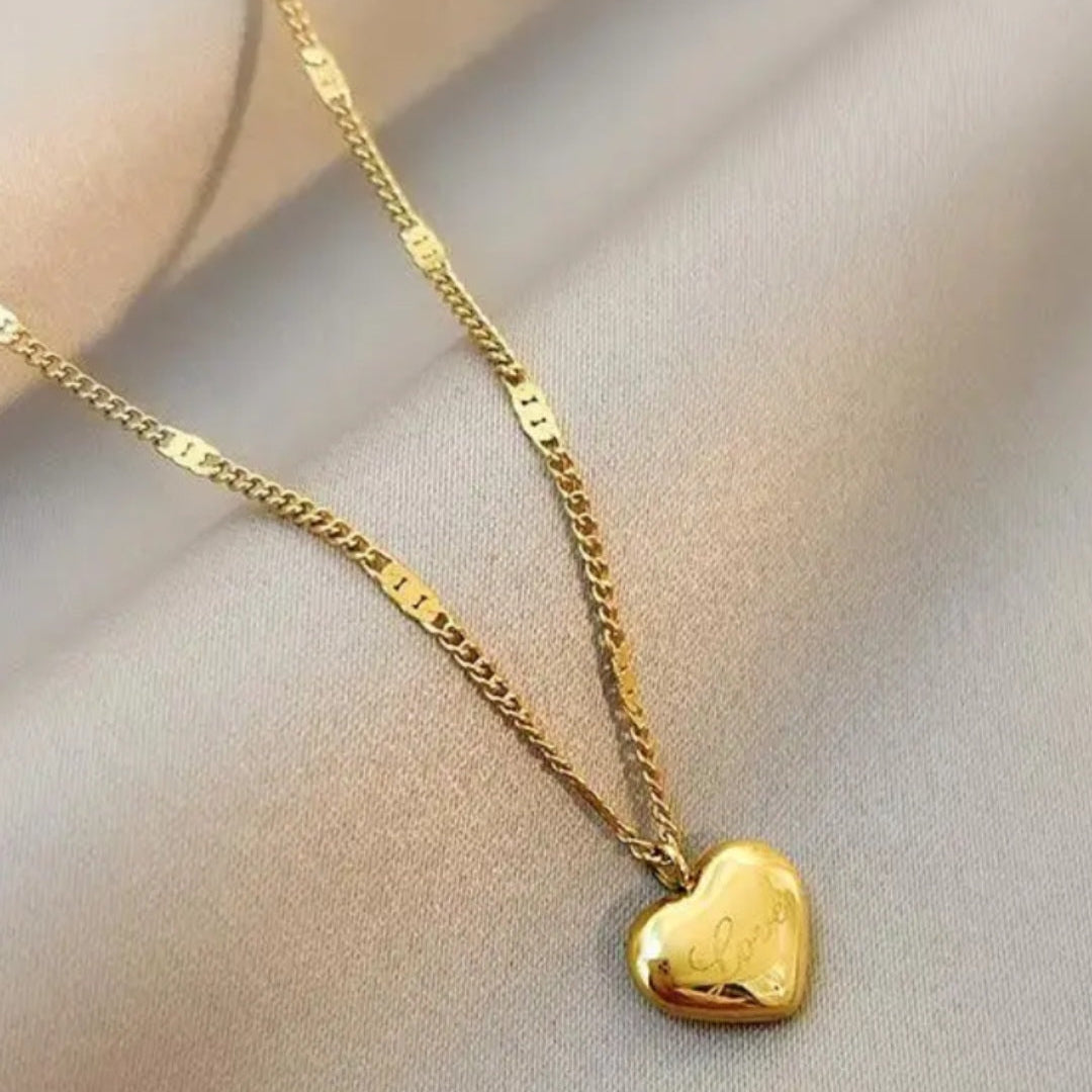 Love heart pendant